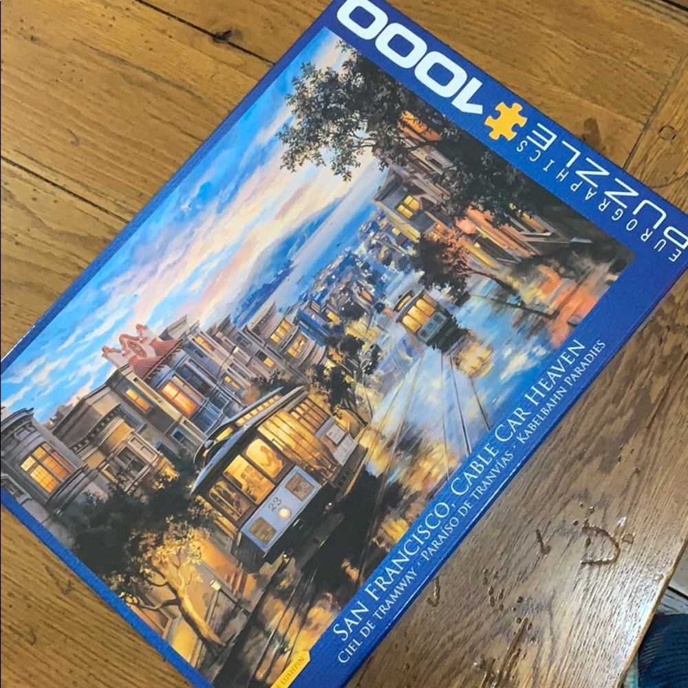 Puzzle!! New! 1000 pieces.